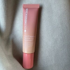Ole Henriksen Pout Preserve Peptide Lip Treatment